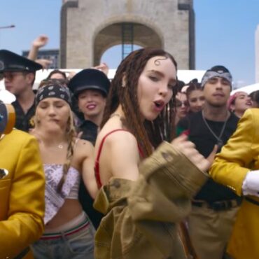 Los Ángeles Azules, Belinda, FIFA Sound - Por Ella